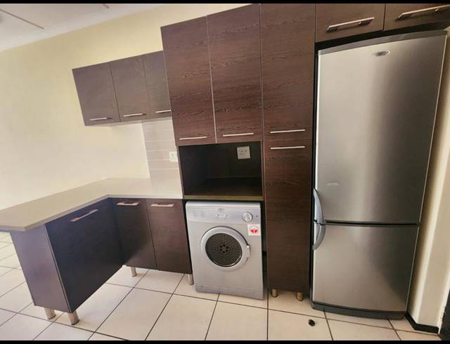 2 BEDROOM TOWNHOUSE FOR SALE IN NOORDWYK